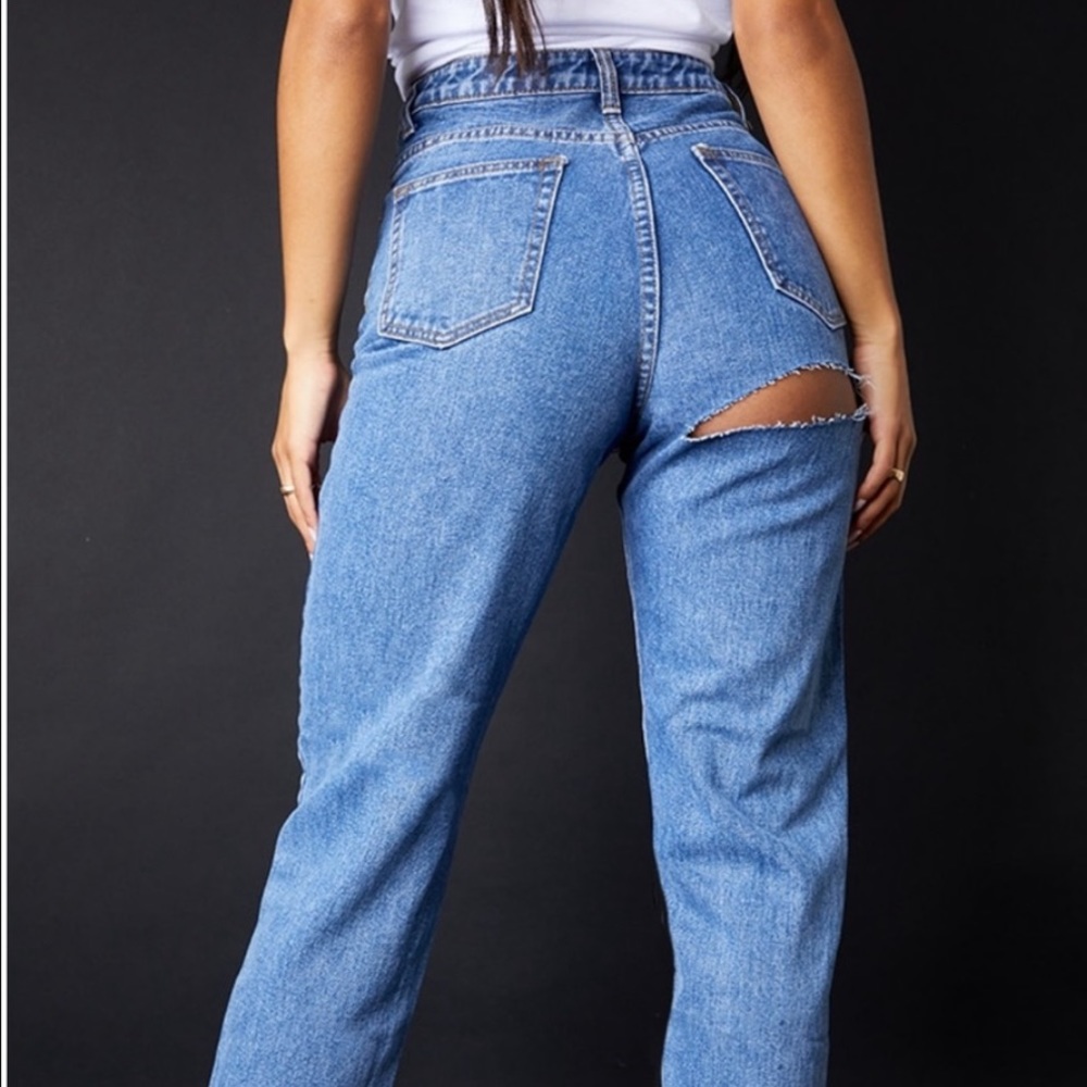 Ripped Mom Jeans